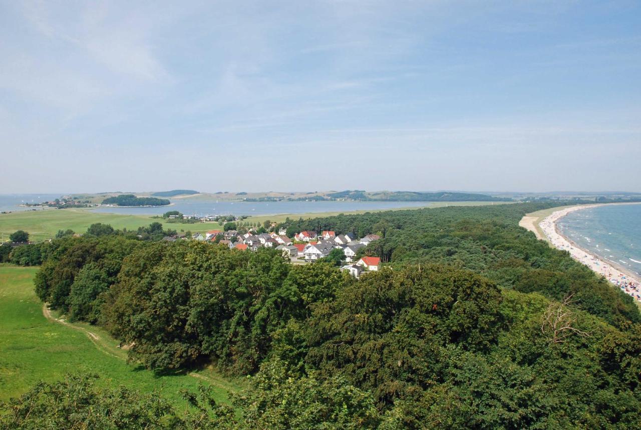 Deb 043 Ferienwohnungen Im Ostseebad Goehren Landhaus Екстериор снимка