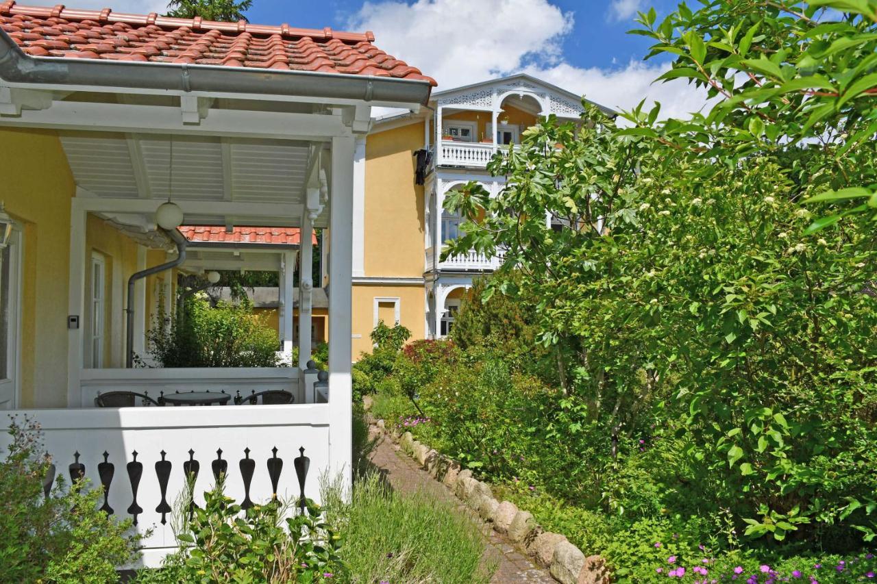 Deb 043 Ferienwohnungen Im Ostseebad Goehren Landhaus Екстериор снимка